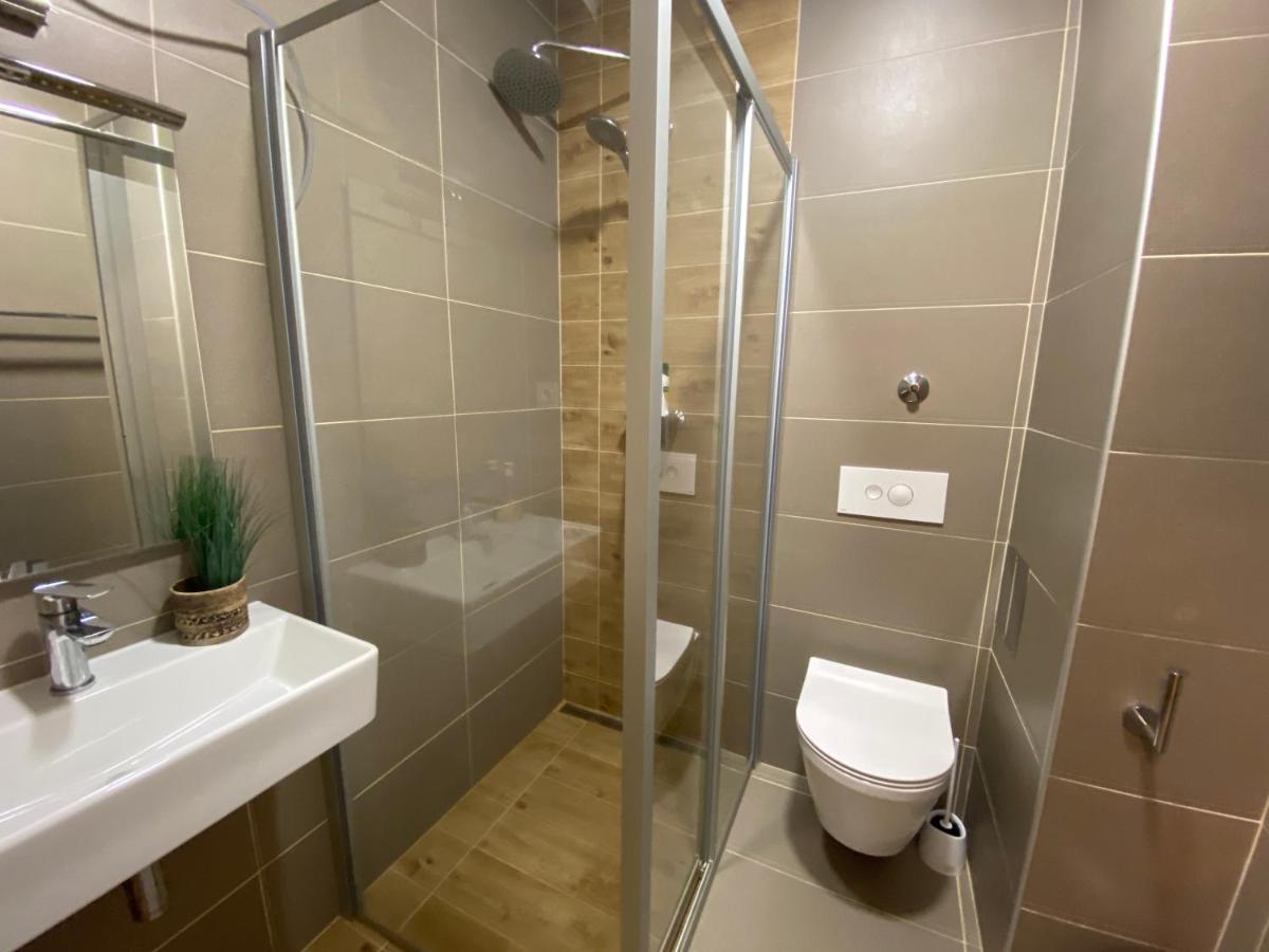 Studio Apartment Marina Mel Novi Vinodolski Exterior foto